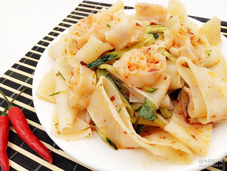 厂家直销东北凉皮切片擀面皮夏季凉拌食品3包调料跑江湖地摊食品