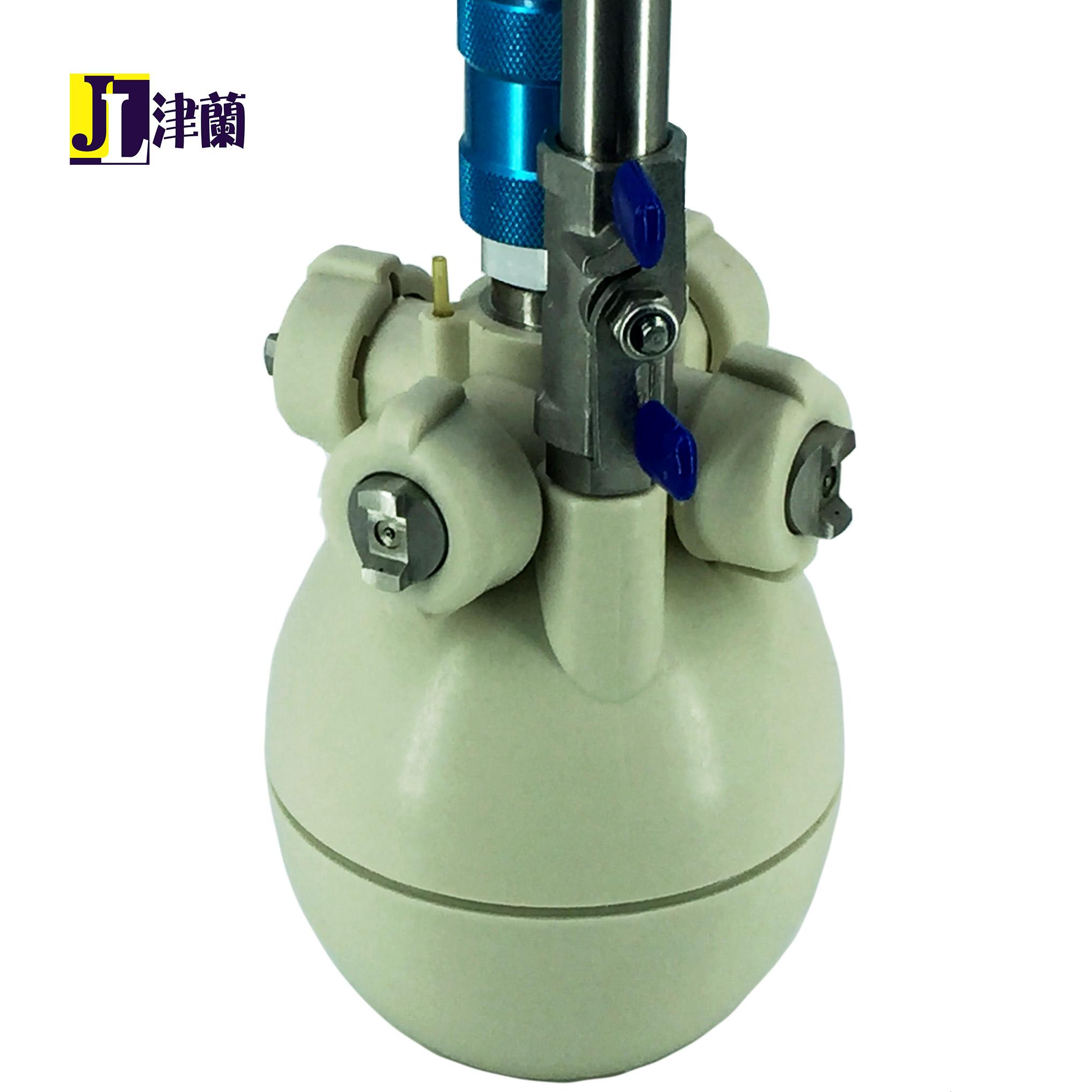 上海津兰二流体加湿器【设备】原理介绍 : 津兰JL-CK15二流体加湿器【设备】是采用新的真空虹吸的原理工作,生成两级雾化系统的超细薄雾。对大型工业厂房车间的加湿、降温、除尘等起到必不可少的作用。广泛应用于工业:纺织厂、电子厂、印刷厂、烟草厂、茶叶、纤维、包装厂、洁净室、SMT车间、食品厂、塑料厂、卷烟厂、炼钢厂、化纤厂、造纸厂、温室、养殖场等等;在农业中:畜牧、花卉、菌类栽培等;气雾加湿器是将将自来水和压缩空气送至控制箱调压处理后供给特制喷头一起喷出,利用空化效应使水雾化达到加湿目的。气雾加湿器在两级雾